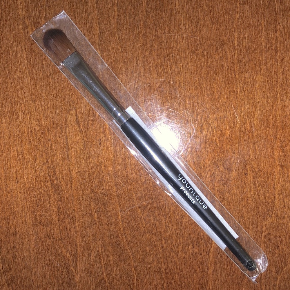 Dense Makeup Brush